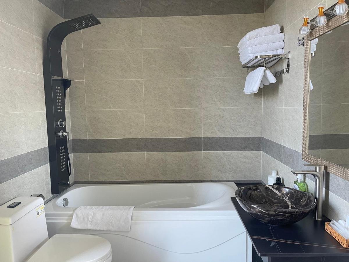 Y Linh Hotel Quy Nhon Luaran gambar