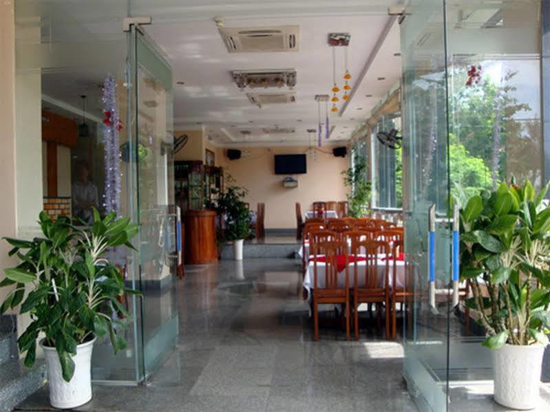 Y Linh Hotel Quy Nhon Luaran gambar